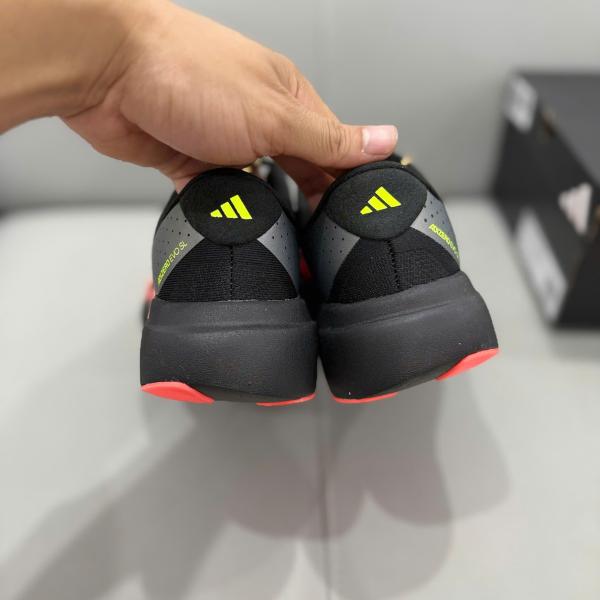 Giày Adidas Evo SL màu "đen" đỏ