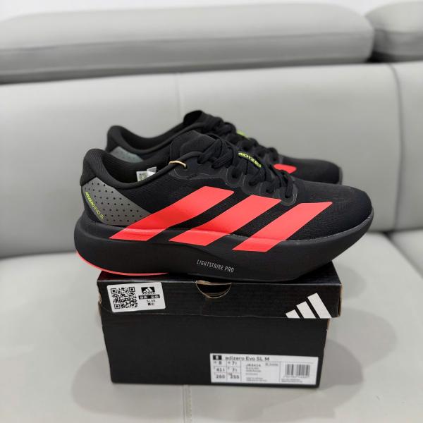 Giày Adidas Evo SL màu "đen" đỏ
