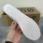 Giày Adidas Yzy350
