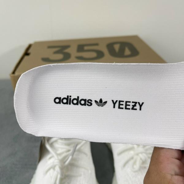 Giày Adidas Yzy350