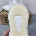 Giày Adidas Yzy350
