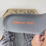Giày Adidas Yzy350
