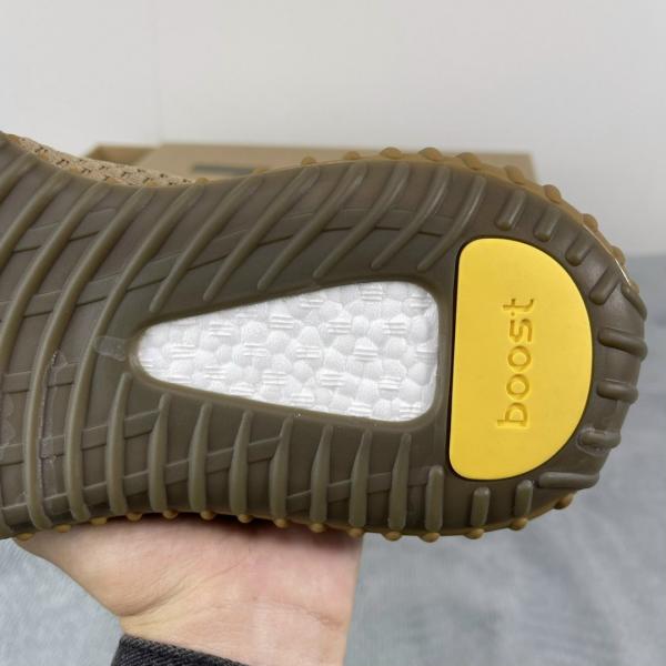 Giày Adidas Yzy350