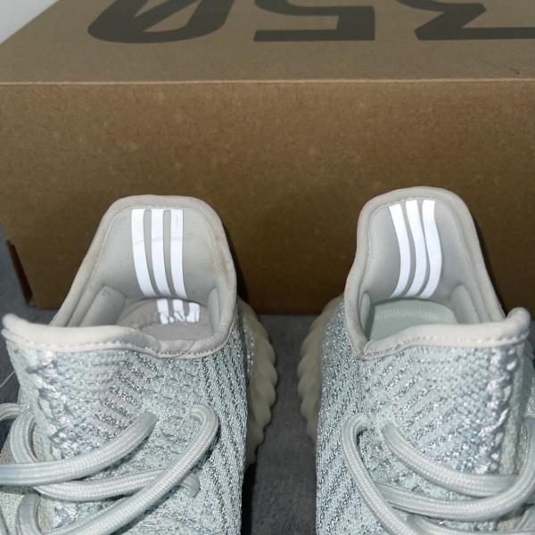 Giày Adidas Yzy350