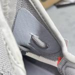 Giày Adidas Yzy350