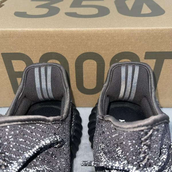 Giày Adidas Yzy350