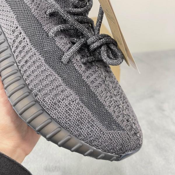 Giày Adidas Yzy350