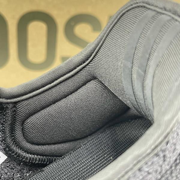 Giày Adidas Yzy350