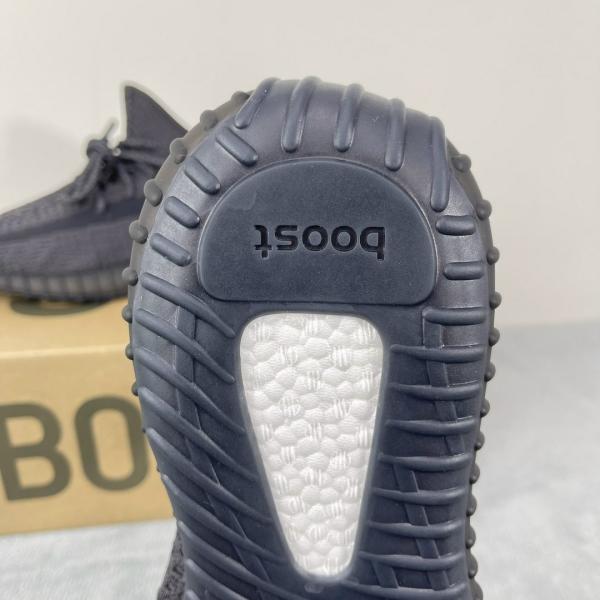 Giày Adidas Yzy350