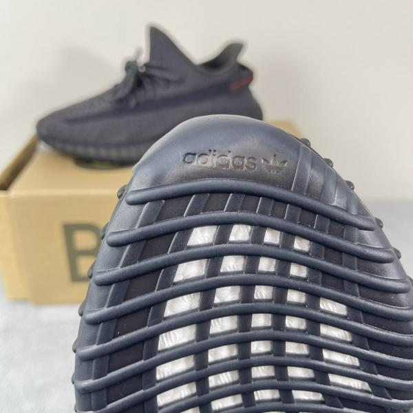 Giày Adidas Yzy350