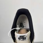 Giày Air Force 1 x Supreme Màu Trắng Viền Đen