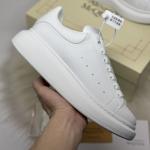 Giày Alexander McQueen Oversized Sneaker