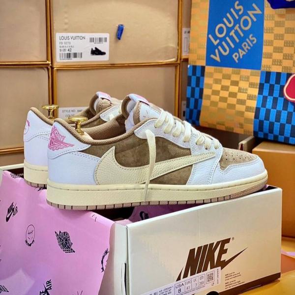 Giày Jordan 1 Low OG Travis Scott Brown Shy Like Auth