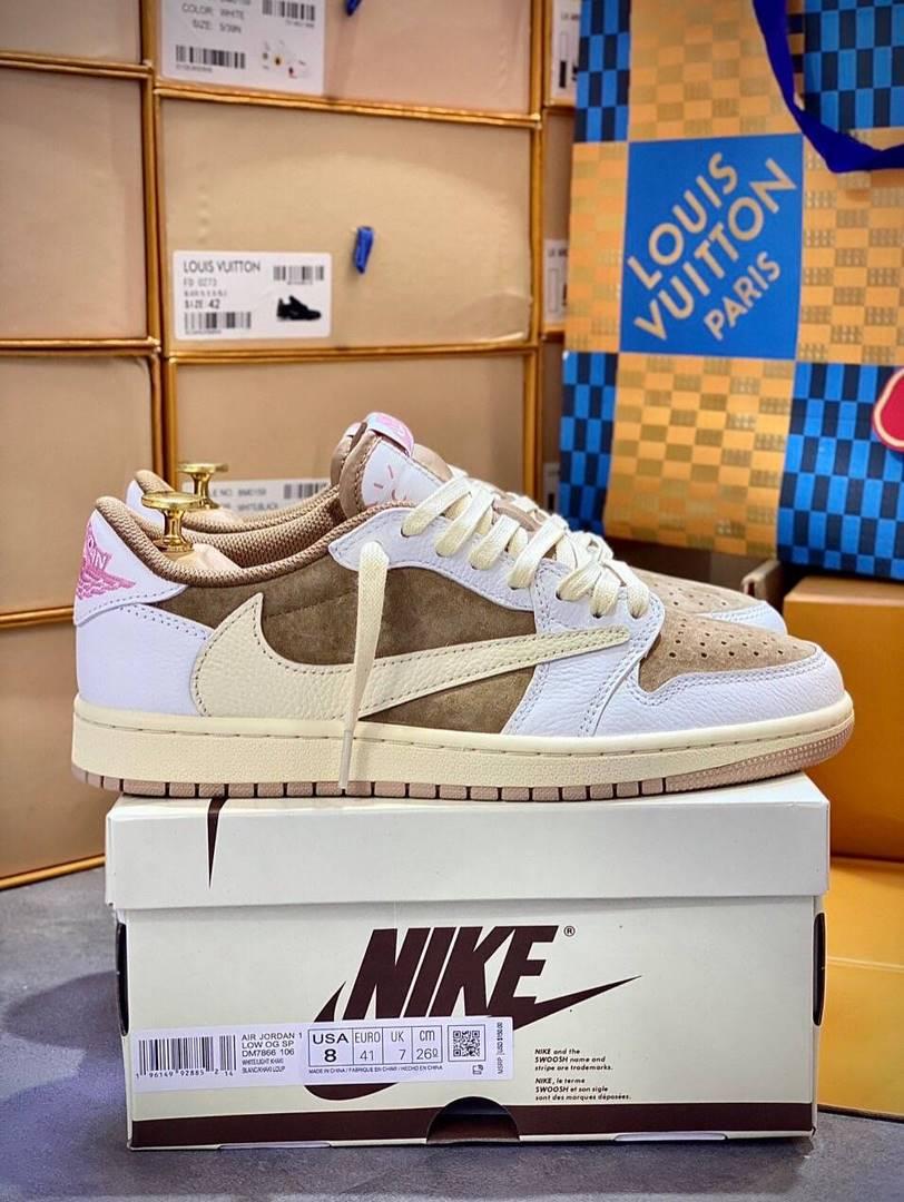 Giày Jordan 1 Low OG Travis Scott Brown Shy Like Auth