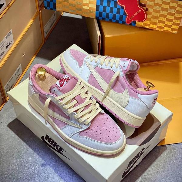 Giày Jordan 1 Low OG Travis Scott Màu Hồng Shy Like Auth