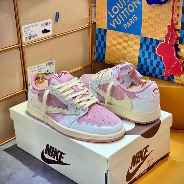 Giày Jordan 1 Low OG Travis Scott Màu Hồng Shy Like Auth