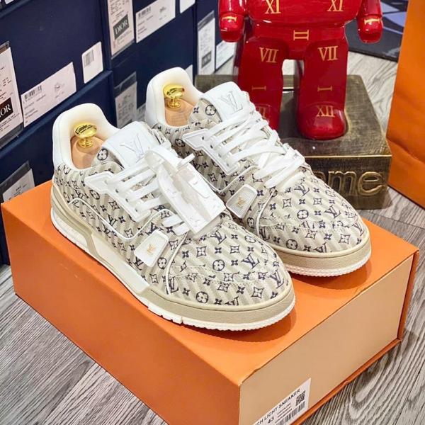 Giày Louis Vuition Trainer White Best Quality