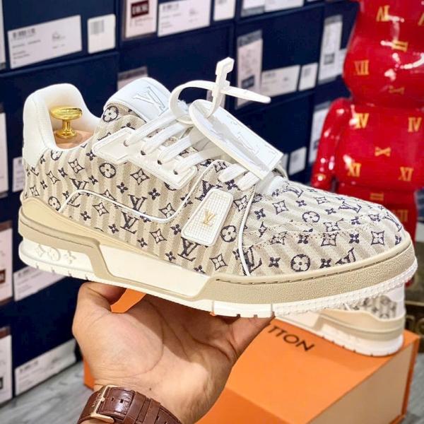 Giày Louis Vuition Trainer White Best Quality