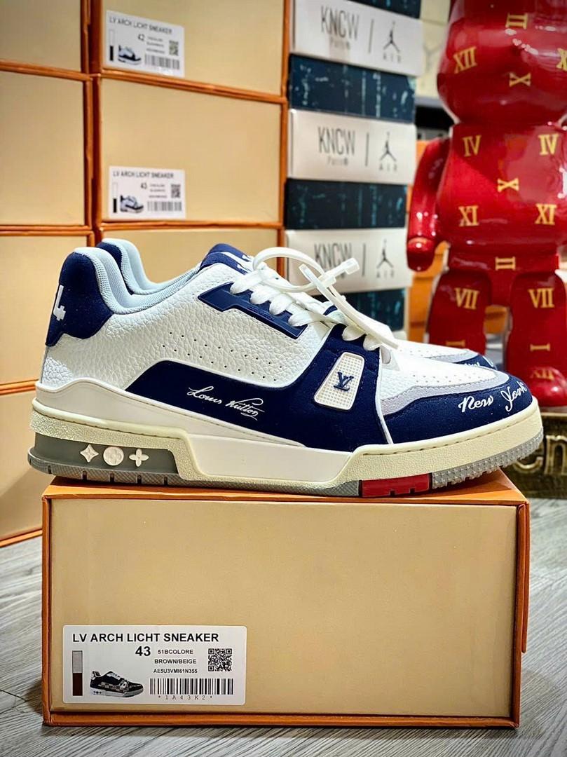 Giày Louis Vuition Trainer White Navy Best Quality