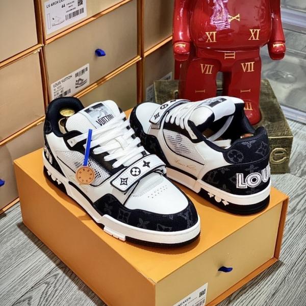 Giày Louis Vuitton Lv Trainer Monogram Black quai Velcro Best Quality