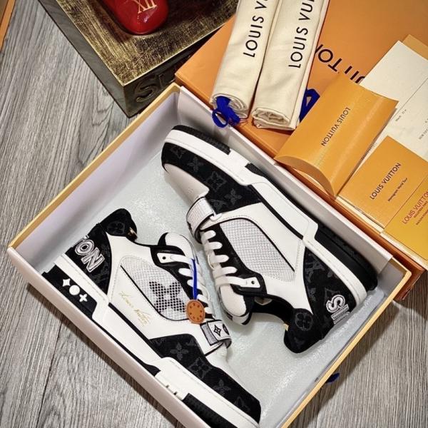 Giày Louis Vuitton Lv Trainer Monogram Black quai Velcro Best Quality