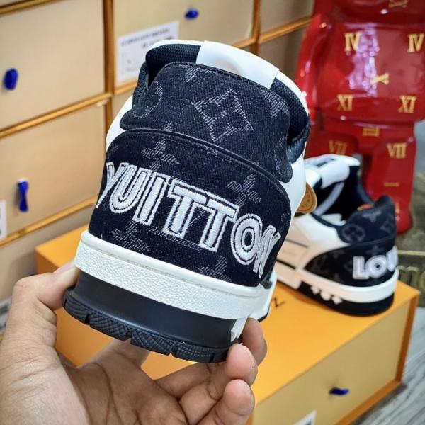 Giày Louis Vuitton Lv Trainer Monogram Black quai Velcro Best Quality