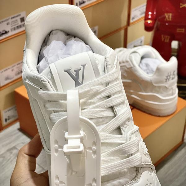 Giày Louis Vuition Trainer Trắng Best Quality