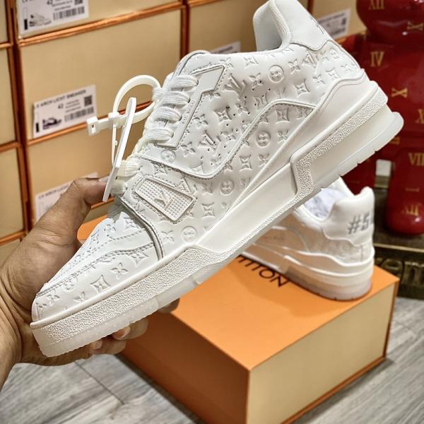 Giày Louis Vuition Trainer Trắng Best Quality