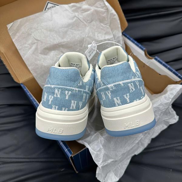 Giày MLB Korea Chunky Liner Denim Classic Mono New York Yankees Skyblue