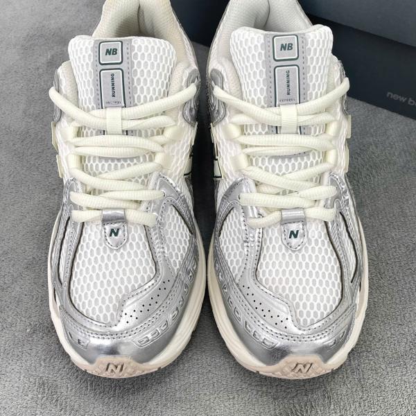 Giày New Balance 1906R ‘Silver Metalic’