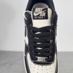 Giày Nike Air Force 1 Supreme Black White