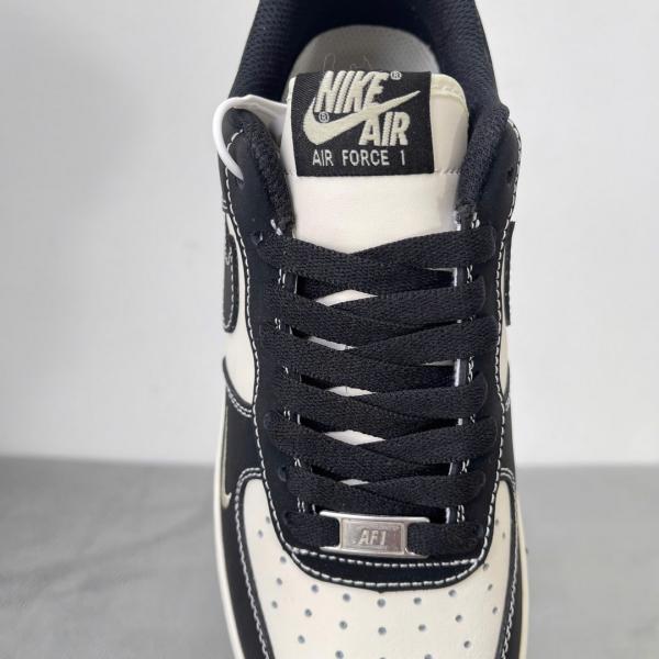 Giày Nike Air Force 1 Supreme Black White