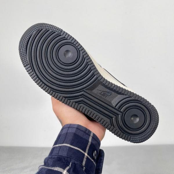 Giày Nike Air Force 1 Supreme Black White