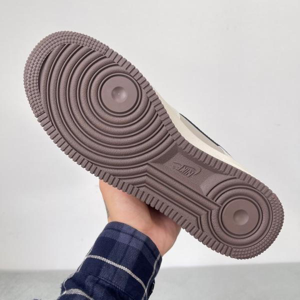 Giày Nike Air Force One X Louis Vuitton Custom Bown