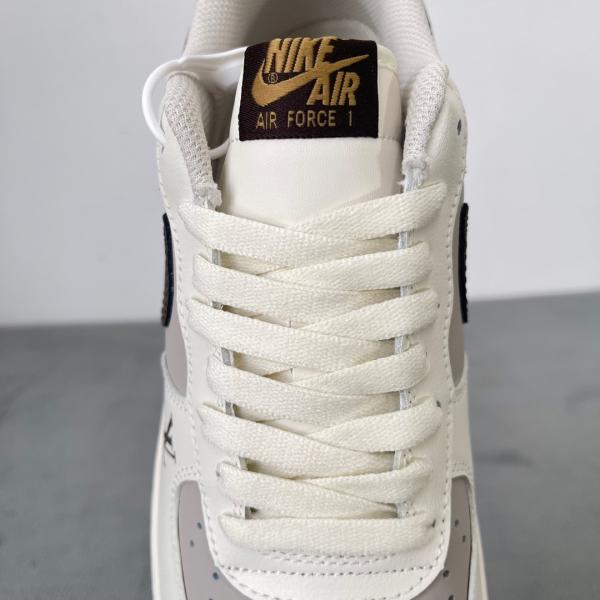 Giày Nike Air Force One X Louis Vuitton Custom Bown