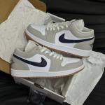 Giày Nike Air Jordan 1 Low ‘Georgetown’