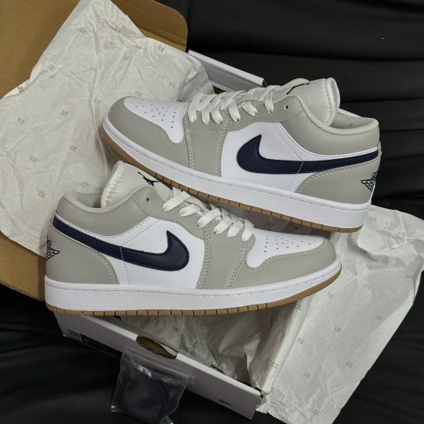 Giày Nike Air Jordan 1 Low ‘Georgetown’