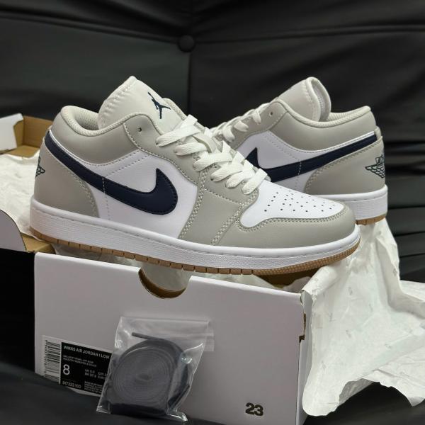 Giày Nike Air Jordan 1 Low ‘Georgetown’