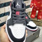 Giày Nike Air Jordan 1 Low Red Black Toe