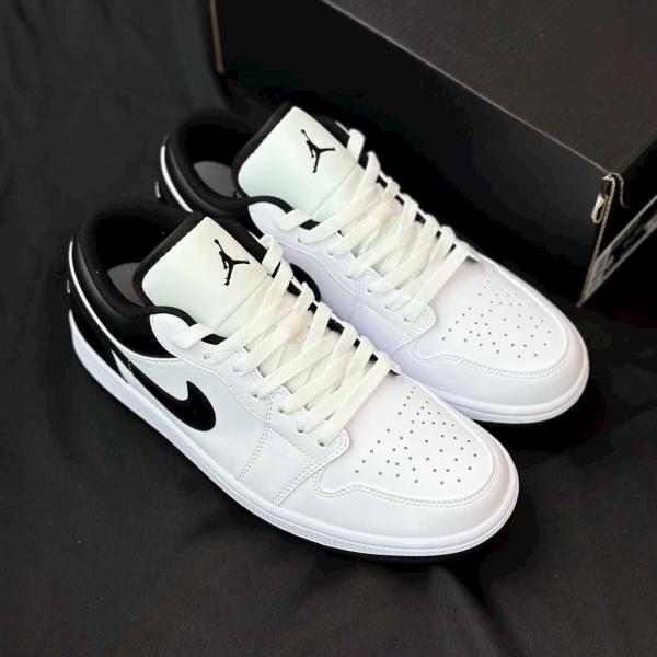 Giày Nike Air Jordan 1 Low ‘Reverse Panda’