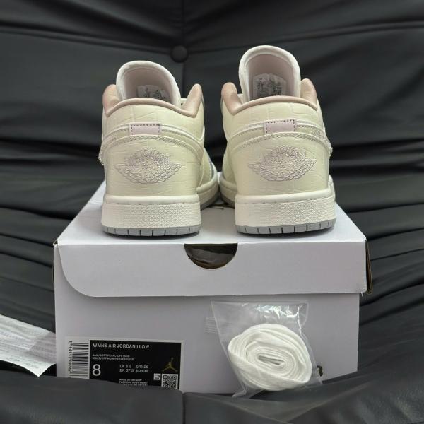 Giày Nike Air Jordan 1 Low ‘Sail Soft Pearl Like Auth