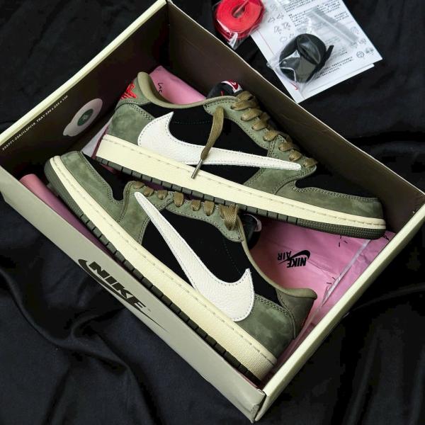 Giày Nike Air Jordan 1 Low Travis Scott Black Olive