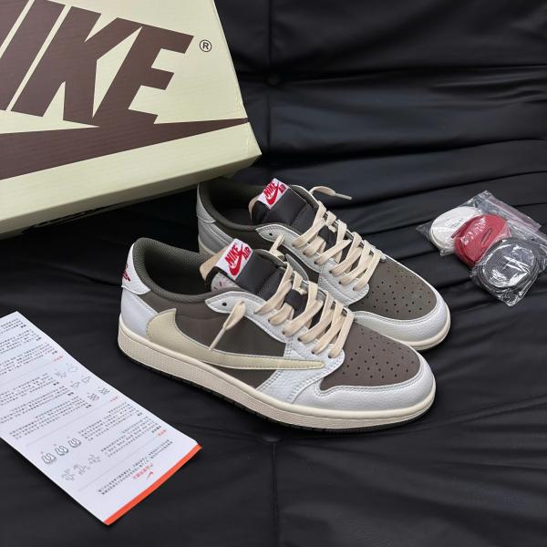 Giày Nike Air Jordan 1 Low x Travis Scott ‘Sail and Ridgerock’
