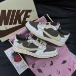 Giày Nike Air Jordan 1 Low x Travis Scott ‘Sail and Ridgerock’