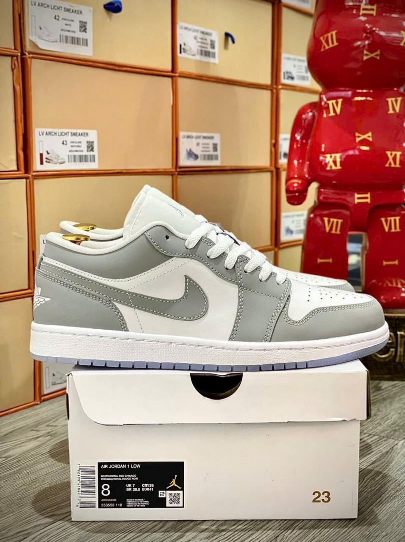 Giày Nike Air Jordan 1 Low Swoft Grey Like Auth