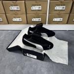 Supreme Hanes Tagless Tees (Black/White)