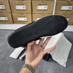 Supreme Hanes Tagless Tees (Black/White)