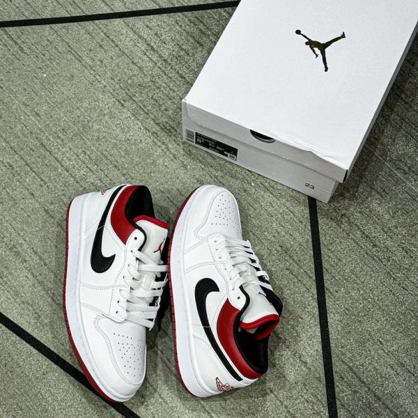 Giày Nike Air Jordan Low University Red Black Like Auth