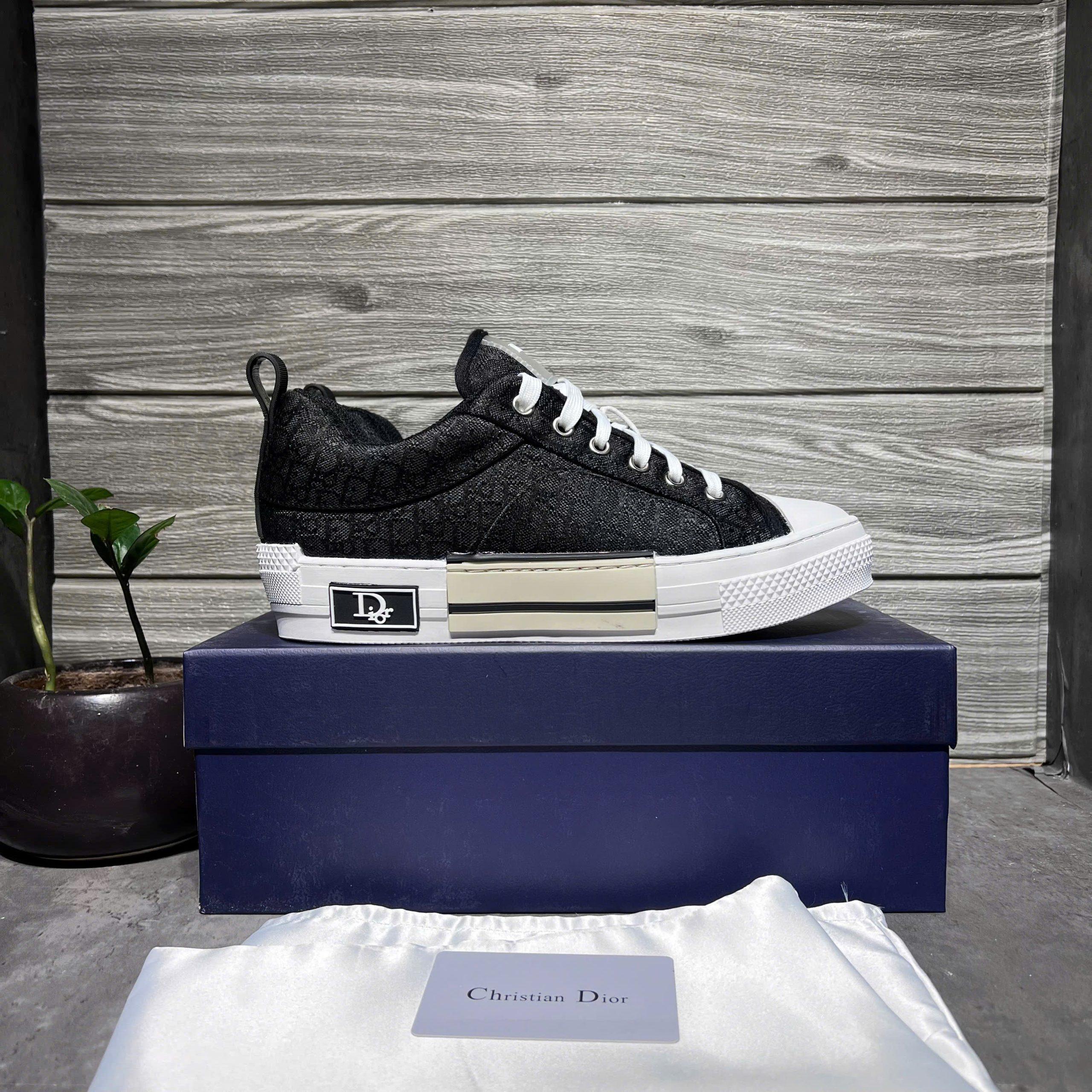 Giày Thể Thao Nam Dior B23 Low Top Black CD Diamond