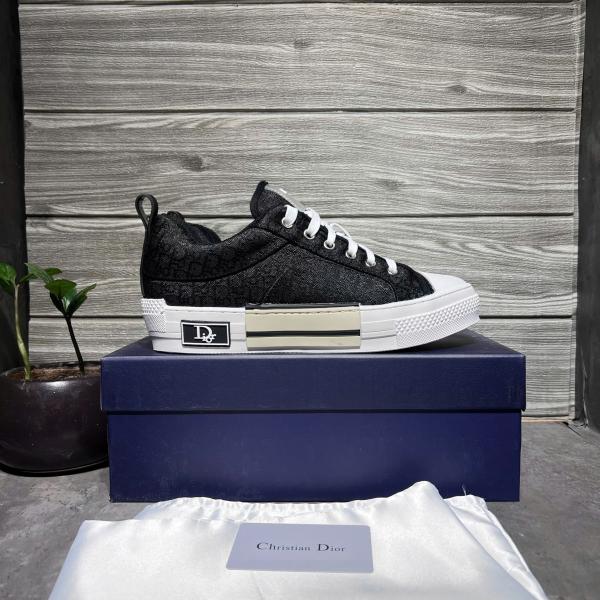 Giày Thể Thao Nam Dior B23 Low Top Black CD Diamond